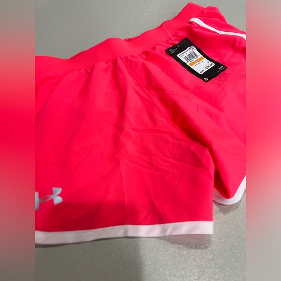 Under Armour UA Women's S Small Fly By 2.0 Running Shorts Pink White Mesh NWT - Picture 2 of 8